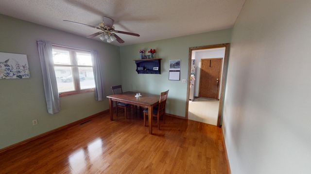 415 2nd Street NW, New Richland, MN 56072