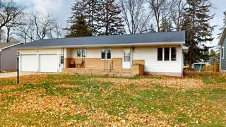 415 2nd Street NW, New Richland, MN 56072