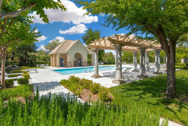 1405 Indiana Way, Rocklin, CA 95765