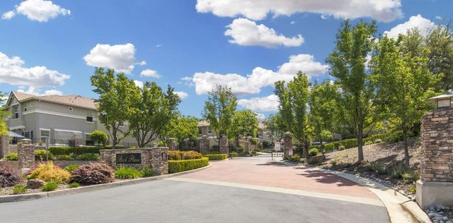 1405 Indiana Way, Rocklin, CA 95765