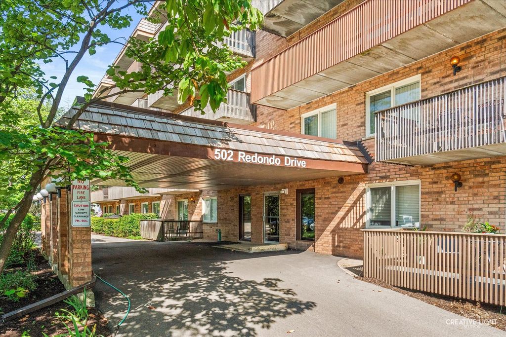 502 Redondo Drive 208, Downers Grove, IL 60516 — exterior