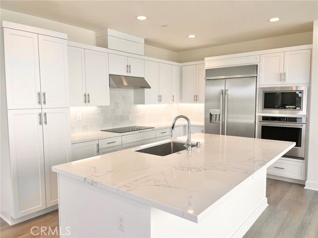 10757 Citrus Drive, Ventura, CA 93004