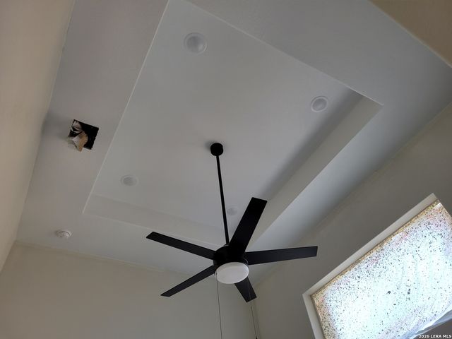 128 W Tree Farm, Lytle, TX 78052