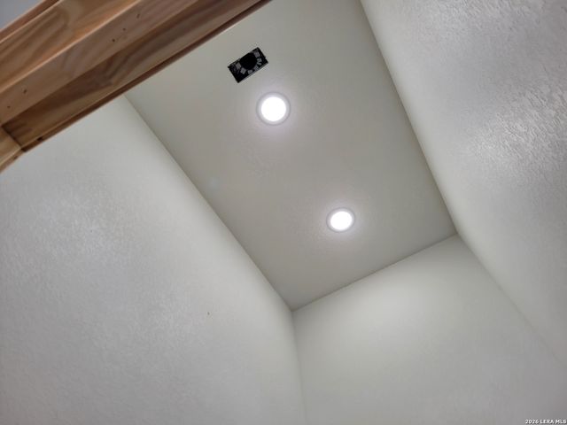 128 W Tree Farm, Lytle, TX 78052