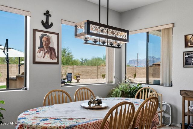 11518 E ENROSE Street, Mesa, AZ 85207