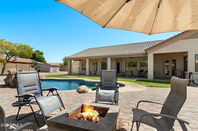 11518 E ENROSE Street, Mesa, AZ 85207