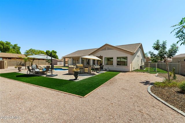 11518 E ENROSE Street, Mesa, AZ 85207