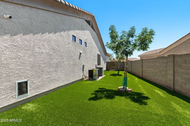 11518 E ENROSE Street, Mesa, AZ 85207