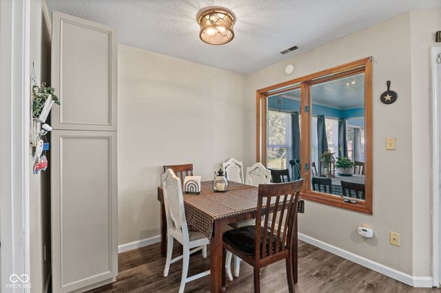 1360 Kanterbury Lane, Mooresville, IN 46158