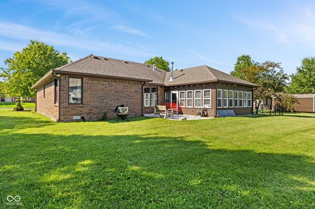 1360 Kanterbury Lane, Mooresville, IN 46158