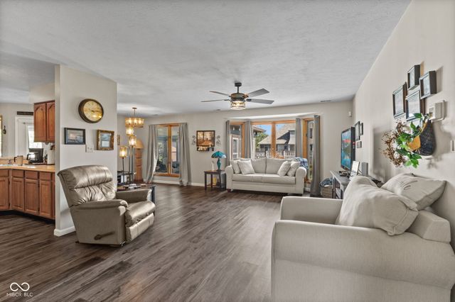 1360 Kanterbury Lane, Mooresville, IN 46158