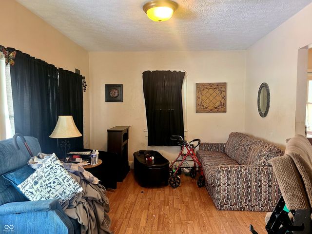 4923 W Vermont Street, Indianapolis, IN 46224