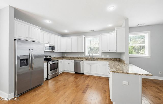 35 Downing Drive, Beaufort, SC 29907