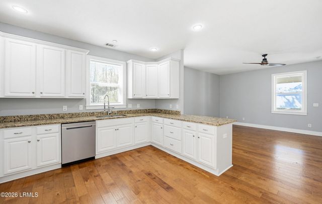 35 Downing Drive, Beaufort, SC 29907