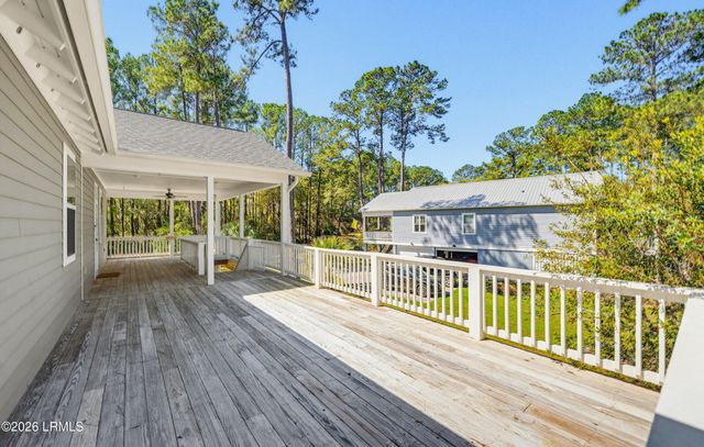 35 Downing Drive, Beaufort, SC 29907