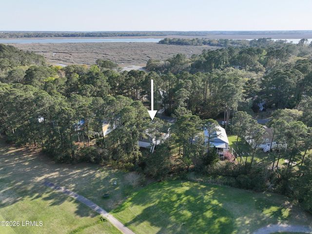 35 Downing Drive, Beaufort, SC 29907