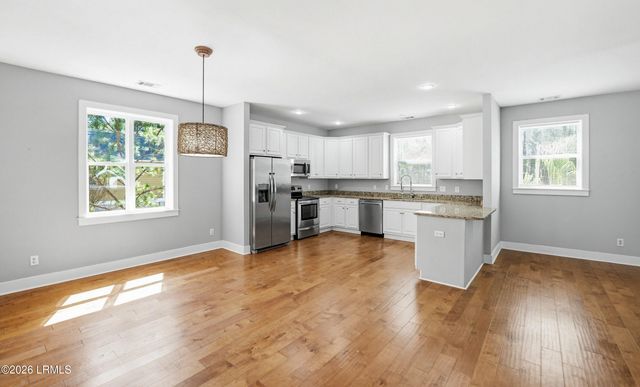 35 Downing Drive, Beaufort, SC 29907