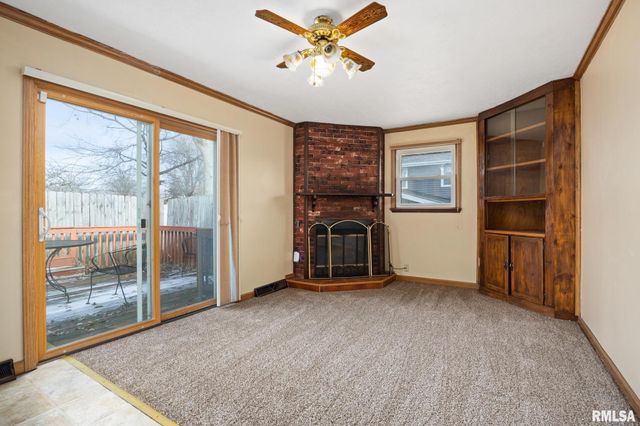 801 W SHERMOOR Street, Peoria, IL 61614