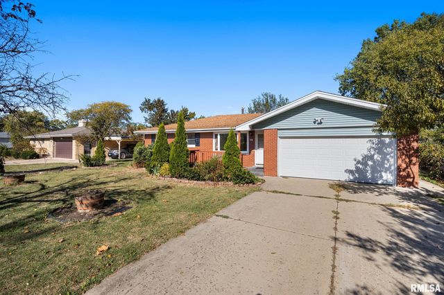 801 W SHERMOOR Street, Peoria, IL 61614