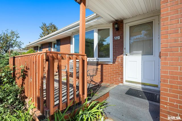 801 W SHERMOOR Street, Peoria, IL 61614