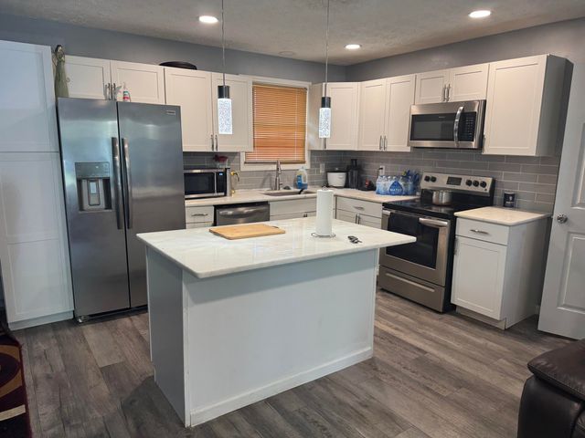 1301 Swoonalong Court, Lexington, KY 40517