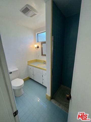 3953 Somerset Drive, Los Angeles, CA 90008