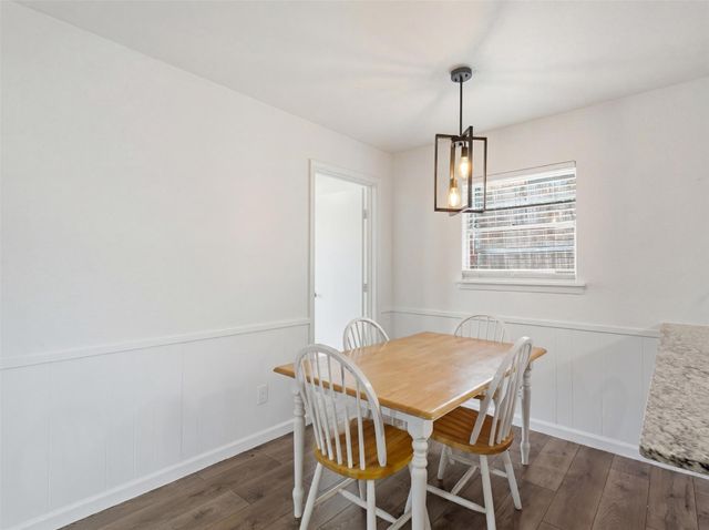 2121 Canton Drive, Fort Worth, TX 76112