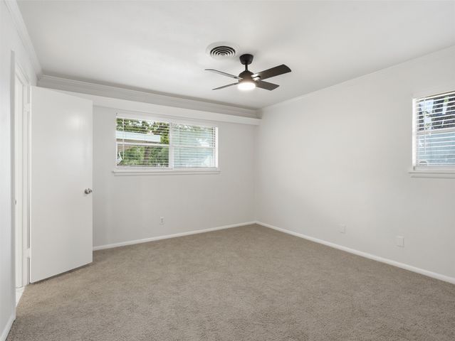 2121 Canton Drive, Fort Worth, TX 76112