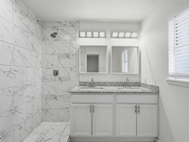 2121 Canton Drive, Fort Worth, TX 76112