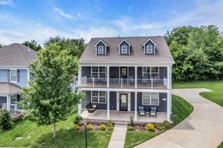 160 Majestic Ln, Pleasant View, TN 37146