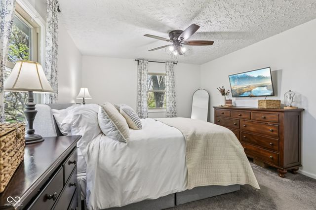 16331 E 101st Street, Fortville, IN 46040