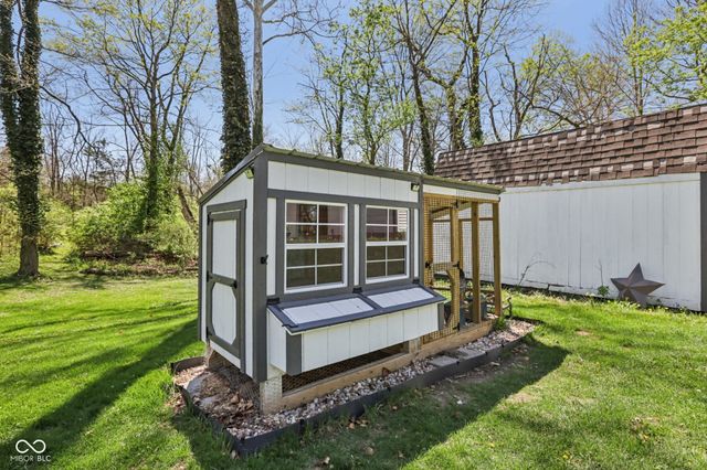 16331 E 101st Street, Fortville, IN 46040