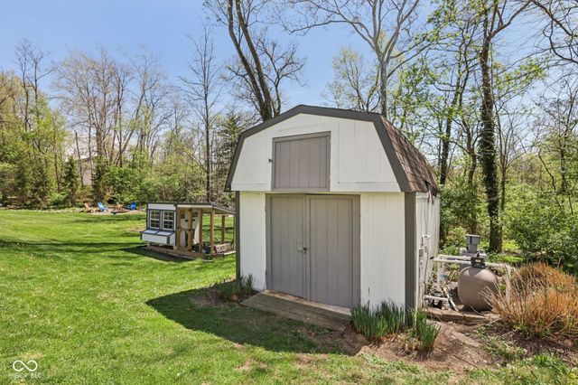 16331 E 101st Street, Fortville, IN 46040
