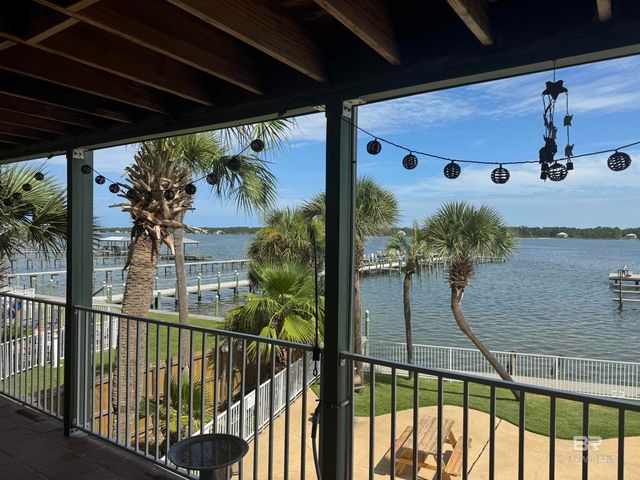 1904 W Beach Boulevard 301, Gulf Shores, AL 36542