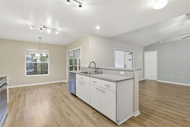 4526 NW 36TH STREET, Gainesville, FL 32605