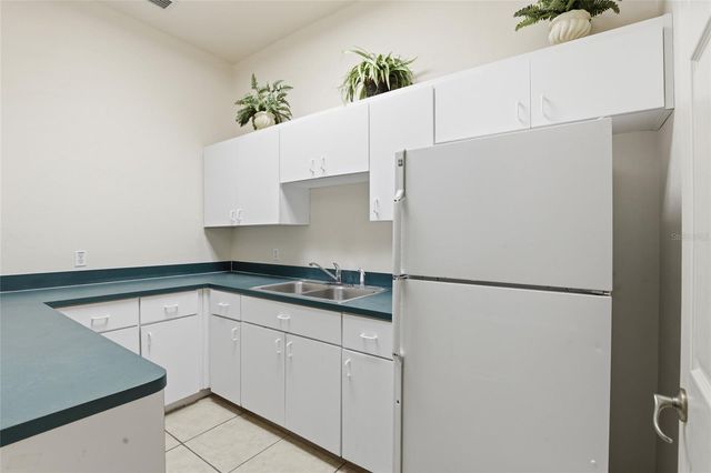 4526 NW 36TH STREET, Gainesville, FL 32605