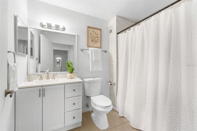 3705 SW 27TH STREET 1117, Gainesville, FL 32608