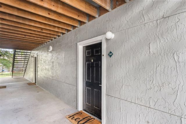 3705 SW 27TH STREET 1117, Gainesville, FL 32608