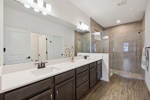 4381 DAVOS DRIVE, Clermont, FL 34711