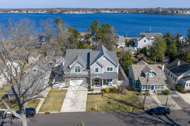 814 Lincoln Avenue, Pine Beach, NJ 08741