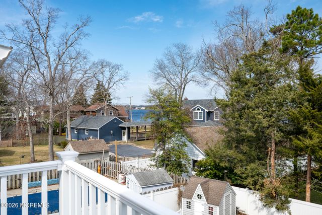 814 Lincoln Avenue, Pine Beach, NJ 08741