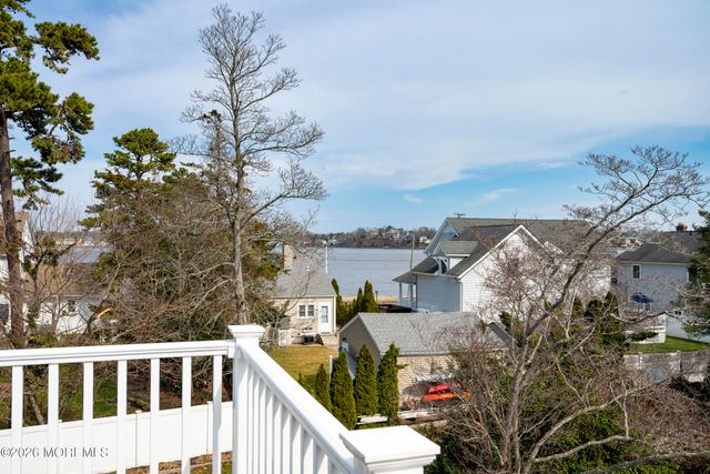 814 Lincoln Avenue, Pine Beach, NJ 08741