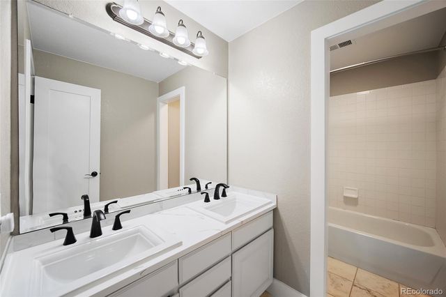 332 Ovida Place, Castle Rock, CO 80108