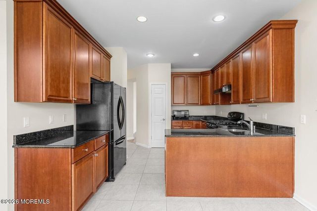 12 Patton Court, Manalapan, NJ 07726