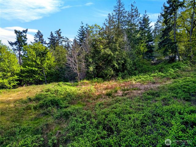 11927 Madrona Ridge Place, Anacortes, WA 98221