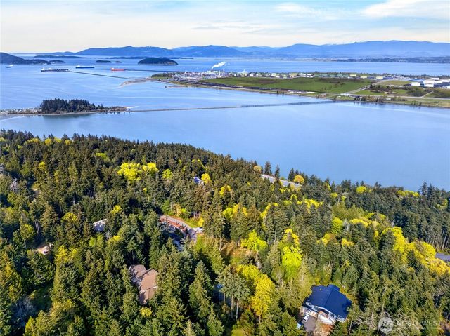 11927 Madrona Ridge Place, Anacortes, WA 98221