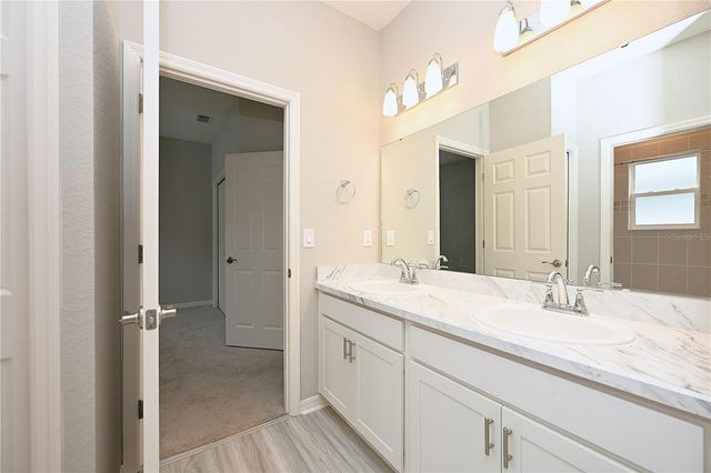 1731 OCEANIA AVENUE, Davenport, FL 33837