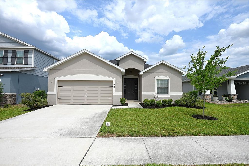 1731 OCEANIA AVENUE, Davenport, FL 33837