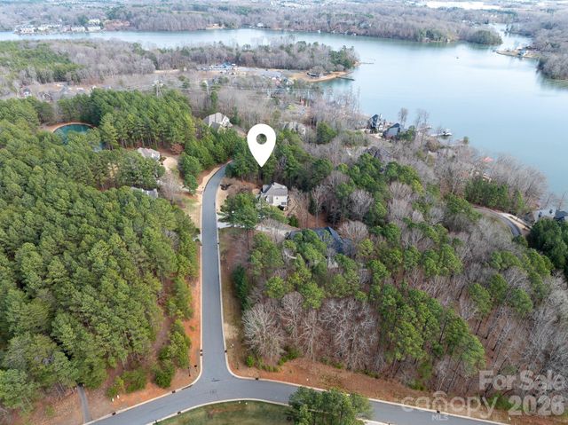 4012 Beechwood Spring Lane, Belmont, NC 28012