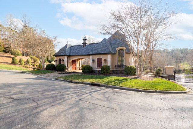 4012 Beechwood Spring Lane, Belmont, NC 28012